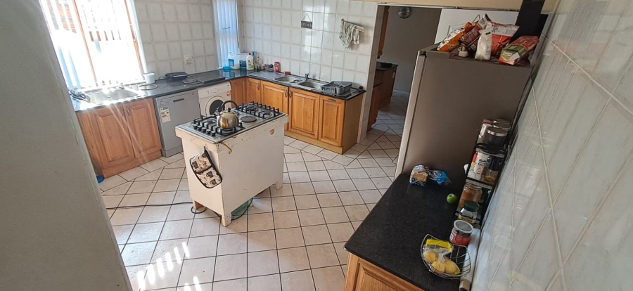 9 Bedroom Property for Sale in Winterstrand Eastern Cape